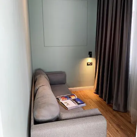 Jn Boutique 4* Boekarest