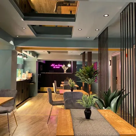 Jn Boutique Hotel 4*