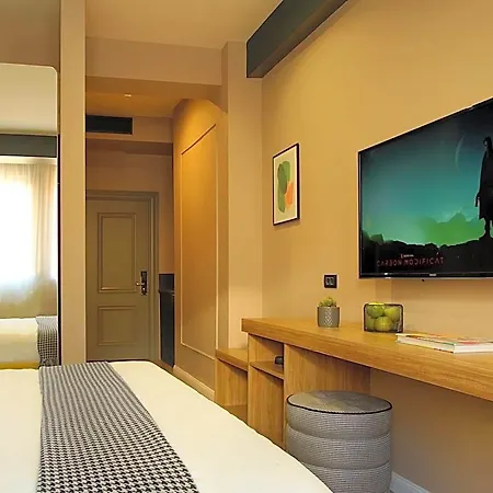 Jn Boutique Hotel 4*