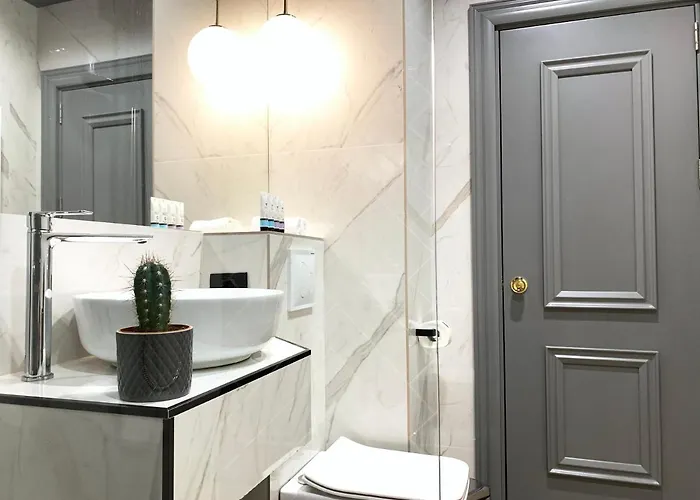 Отель Jn Boutique