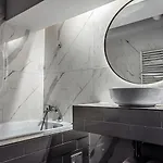 Jn Boutique 4* Βουκουρέστι