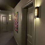 Ξενοδοχείο Jn Boutique 4*