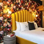 Jn Boutique 4* Βουκουρέστι