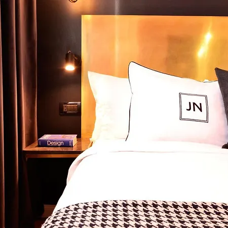 Jn Boutique 4*