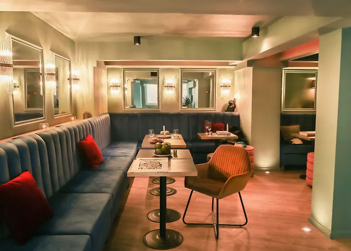 Jn Boutique Hotel